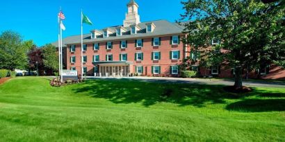 Exterior of Sonesta Select Boston Danvers.