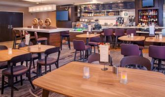 Dining area at Sonesta Select Allentown Bethlehem Airport.