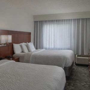 Day use twin room at Sonesta Select Chattanooga Hamilton Place.