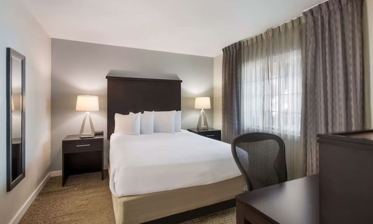 Day use room with work desk and private bathroom at Sonesta ES Suites Dulles Airport.