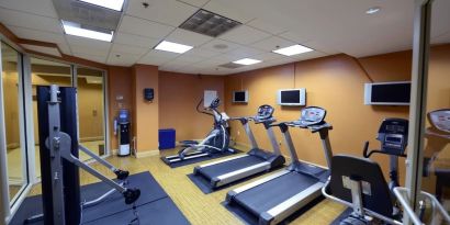Fitness center at Beacon Hotel.