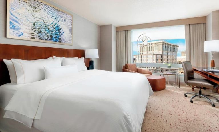 Day use room with work desk and natural light at The Westin Arlington Gateway.