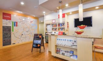 Hotel reception at Towneplace Suites By Marriott Arundel Mills.