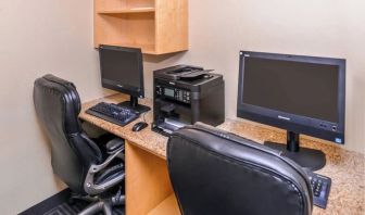 Business center at Towneplace Suites By Marriott Arundel Mills.
