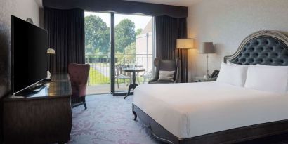 King room with TV at Hilton London Syon Park.