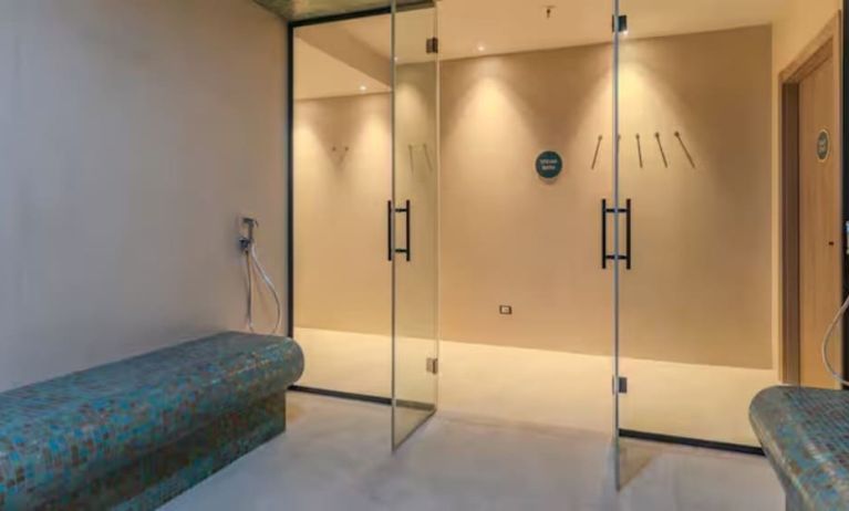 Showers and spa at Terradamari Resort & Spa Marina Di Modica.