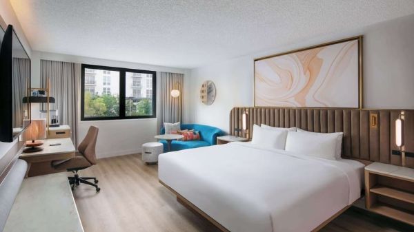 Hotel Sonesta Miami Airport image