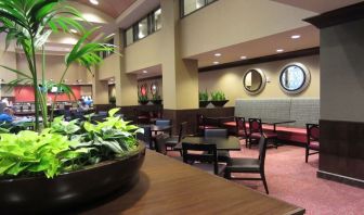 Dining area perfect for coworking at Embassy Suites By Hilton St. Louis Downtown.
