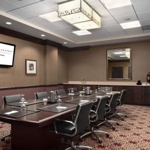 Meeting room at Embassy Suites By Hilton St. Louis Downtown.