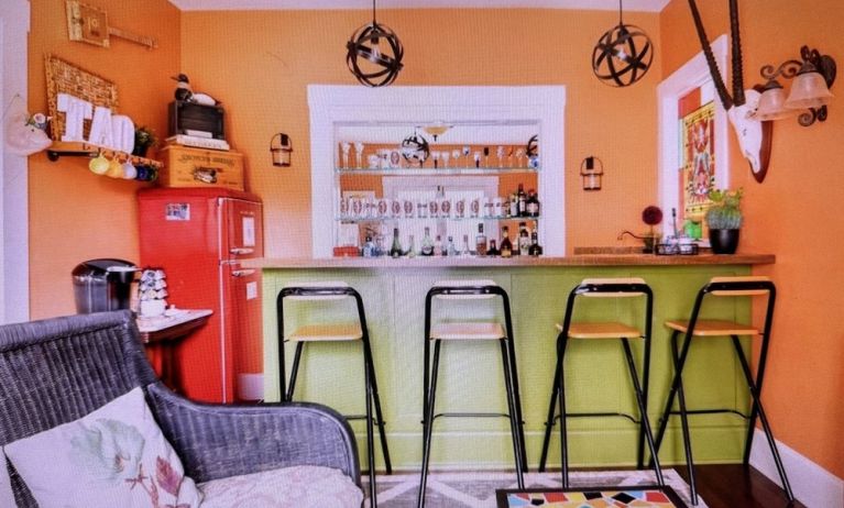 Hotel bar at Arroyo Vista Inn.