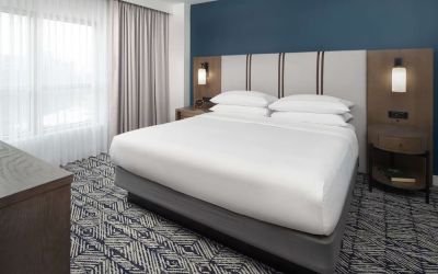Day use room with natural light at The Chifley Houston, Tapestry Collection By Hilton.