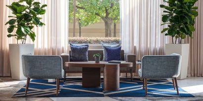 Lobby and coworking lounge at The Chifley Houston, Tapestry Collection By Hilton.