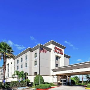 Hotel exterior at Hampton Inn & Suites Houston-Bush Intercontinental Aprt.