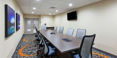 Meeting room at Hampton Inn & Suites Houston-Bush Intercontinental Aprt.