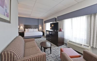 Day room at Best Western Plus Hotel & Conference Center.