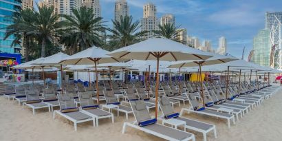 Beach access at Hilton Dubai The Walk.