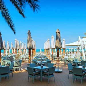 Outdoor dining at Hilton Dubai The Walk.