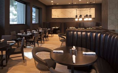 Dining area at Homewood Suites By Hilton Los Angeles International Airport.
