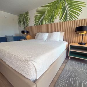 King room at The Harrison Hotel Downtown Hollywood.
