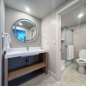 Guest bathroom at The Harrison Hotel Downtown Hollywood.