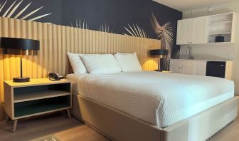 King room at The Harrison Hotel Downtown Hollywood.