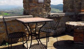 Hotel Castello di Giomici