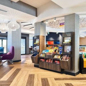 Snack bar at Tru By Hilton Ft. Lauderdale Airport.