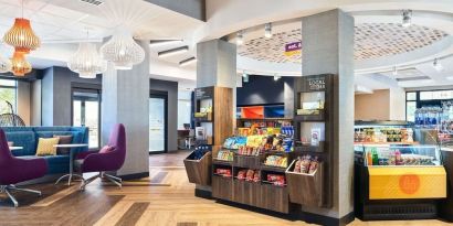 Snack bar at Tru By Hilton Ft. Lauderdale Airport.
