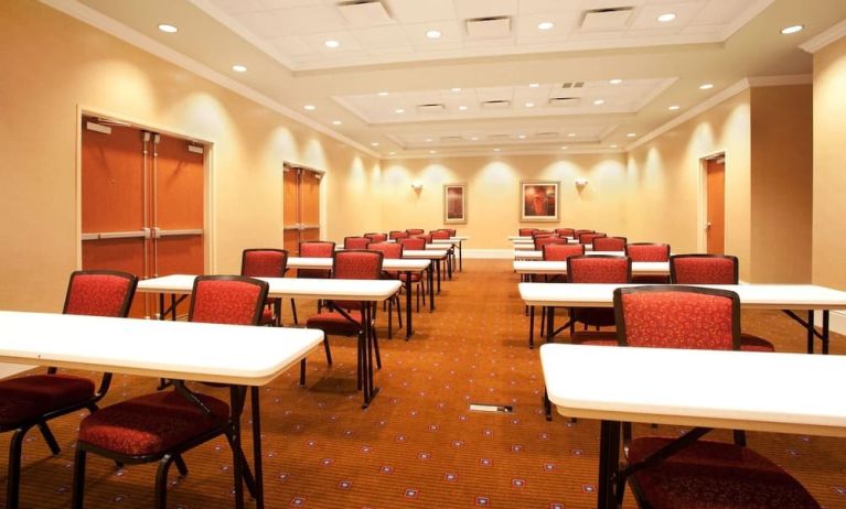 Professional meeting room at Holiday Inn Aurora North- Naperville.