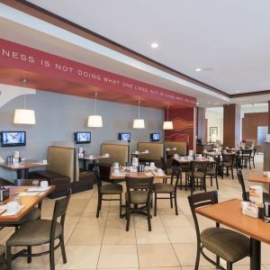 On-site restaurant at Holiday Inn Aurora North- Naperville.