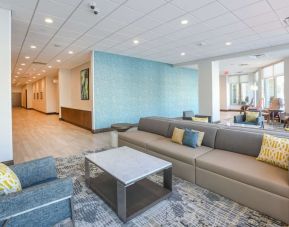 Lounge seating area at Hilton Garden Inn Cincinnati Midtown.