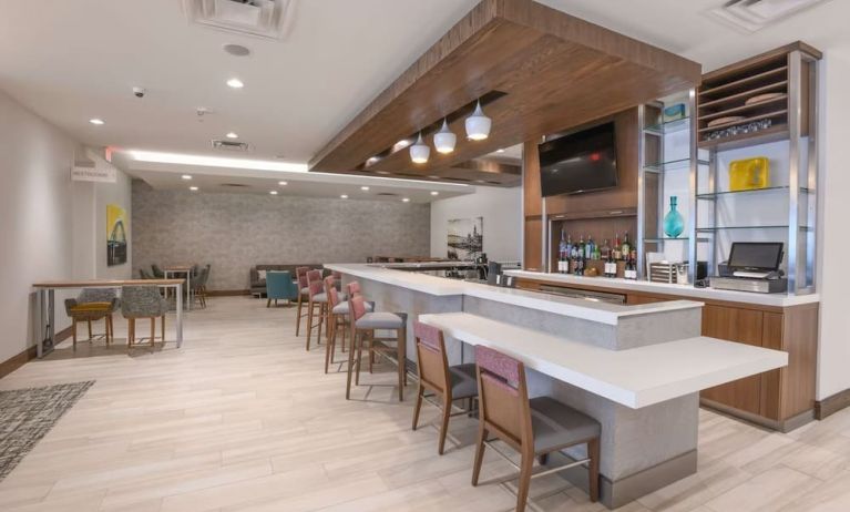 On-site bar with lounge area at Hilton Garden Inn Cincinnati Midtown.