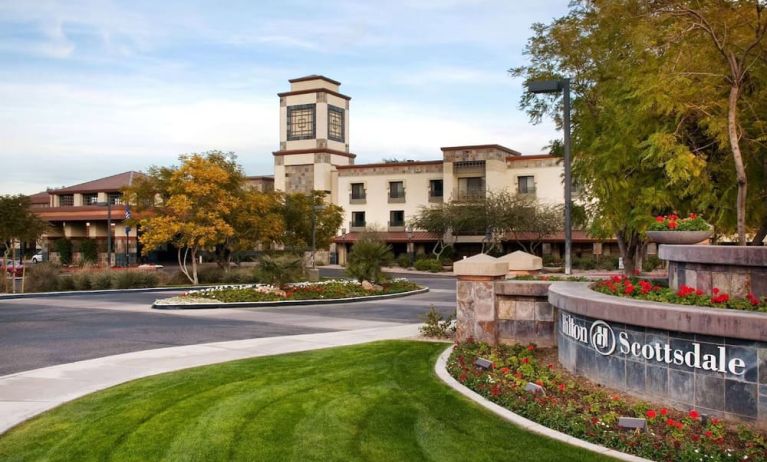 Entrance at Hilton Scottsdale Resort & Villas.