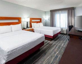 Day use twin room with work desk at Hampton Inn & Suites St. Louis At Forest Park.