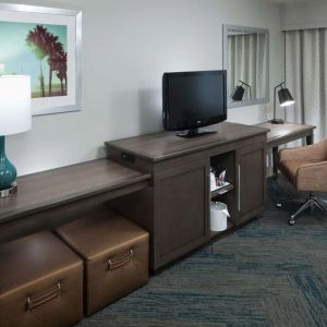 Day use room's workspace at Hampton Inn Los Angeles-Orange County-Cypress. 