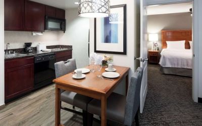 Day use suite with in-room kitchen and lounge area at Homewood Suites By Hilton Agoura Hills.