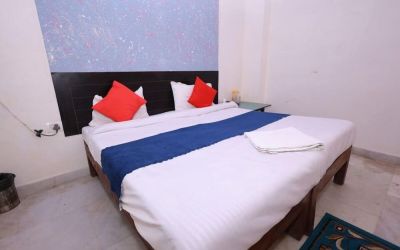 King room at Hotel NoVo Agra.