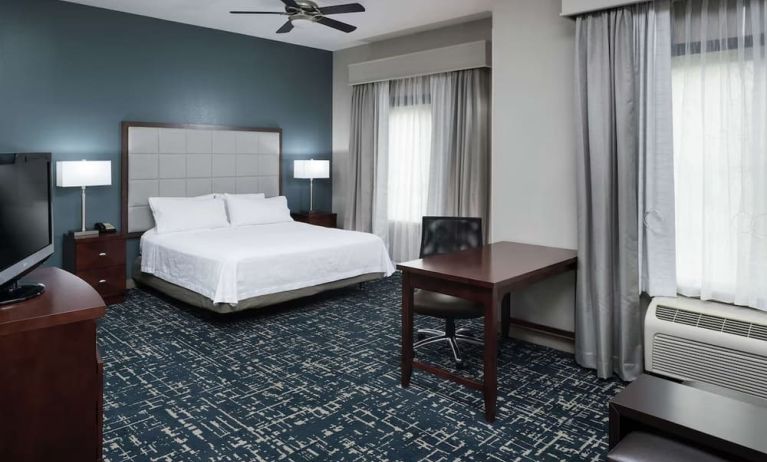 Day use room with workspace at Homewood Suites By Hilton Fresno Airport/Clovis.