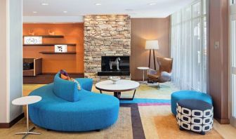 Coworking lounge at Fairfield Inn & Suites By Marriott North Bergen.