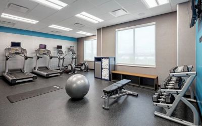 Fitness center at Fairfield Inn & Suites By Marriott North Bergen.
