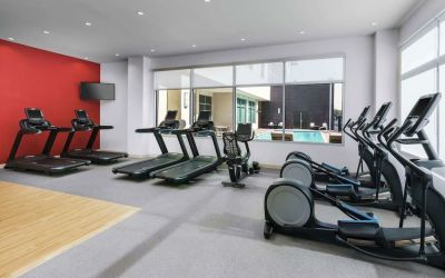 Well equipped fitness center at Hilton Garden Inn Sunnyvale.
