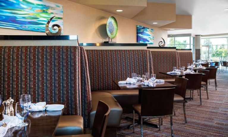 On-site restaurant at DoubleTree By Hilton San Francisco Airport North Bayfront.