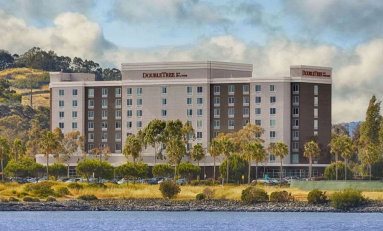 Exterior view of DoubleTree By Hilton San Francisco Airport North Bayfront.