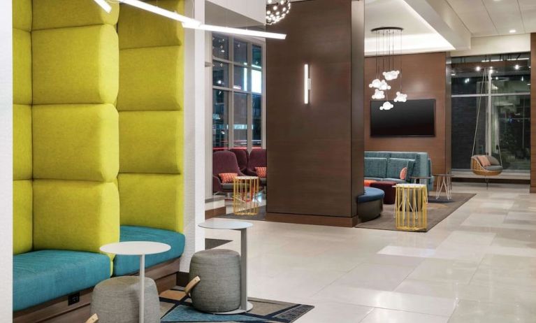 Lobby workspace at Tru By Hilton Denver Downtown Convention Center.