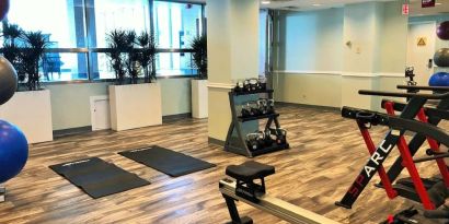 Well equipped fitness center at Hilton Newark Airport.