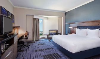 Day use room with work desk at Hilton Newark Airport. 