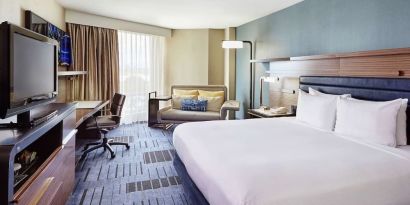 King bed at Hilton Newark Airport.