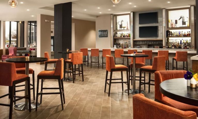 Bar area at Crowne Plaza Dallas Market Ctr - Love Field.