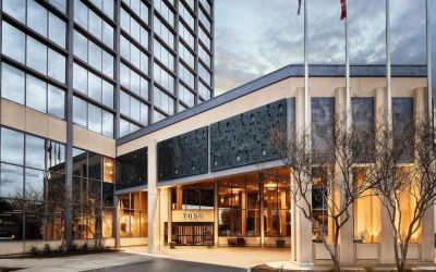 Hotel entrance at Crowne Plaza Dallas Market Ctr - Love Field.