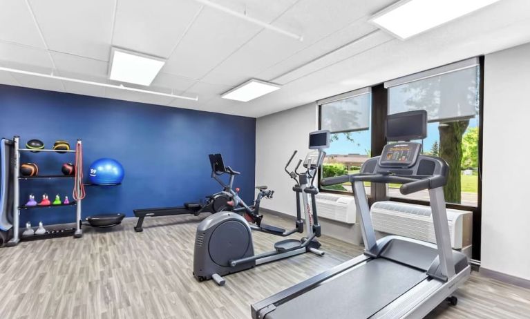 Well equipped fitness center at Hampton Inn Chicago/Naperville.